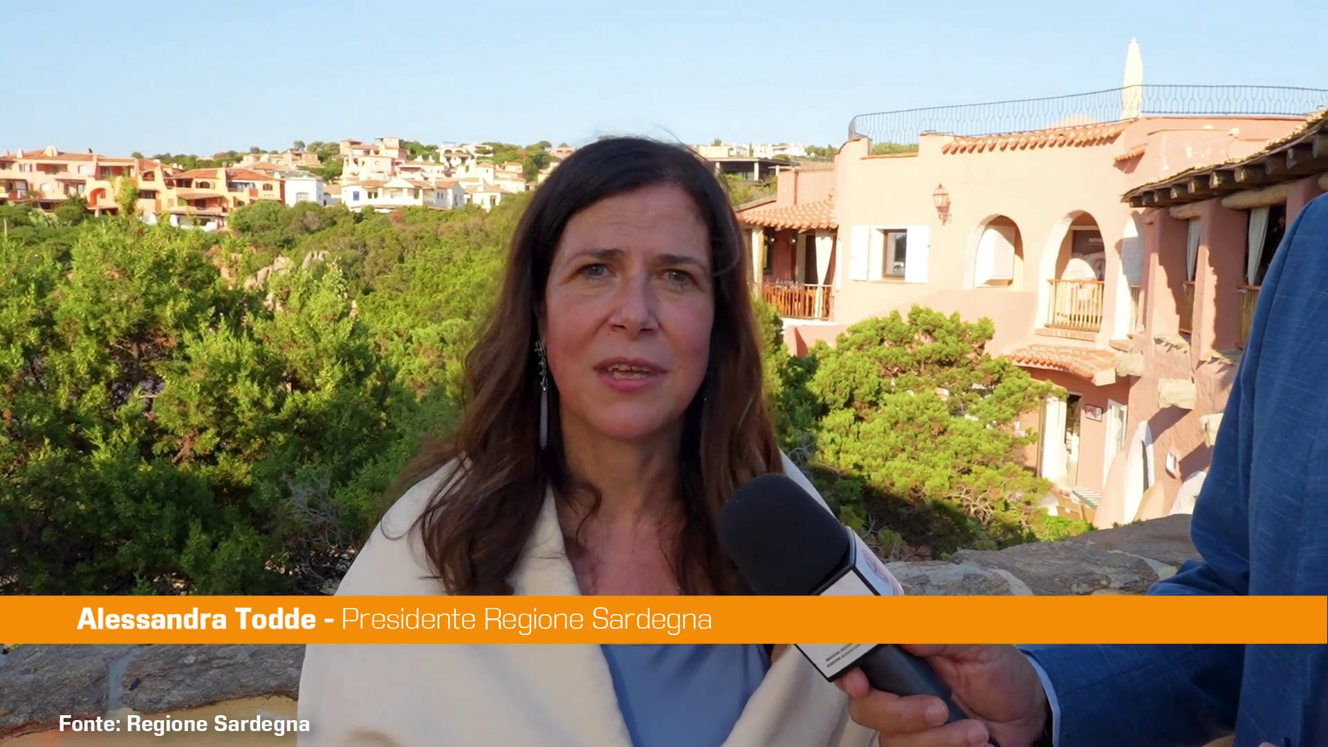 Porto Cervo dedica piazza all'Aga Khan, Todde 