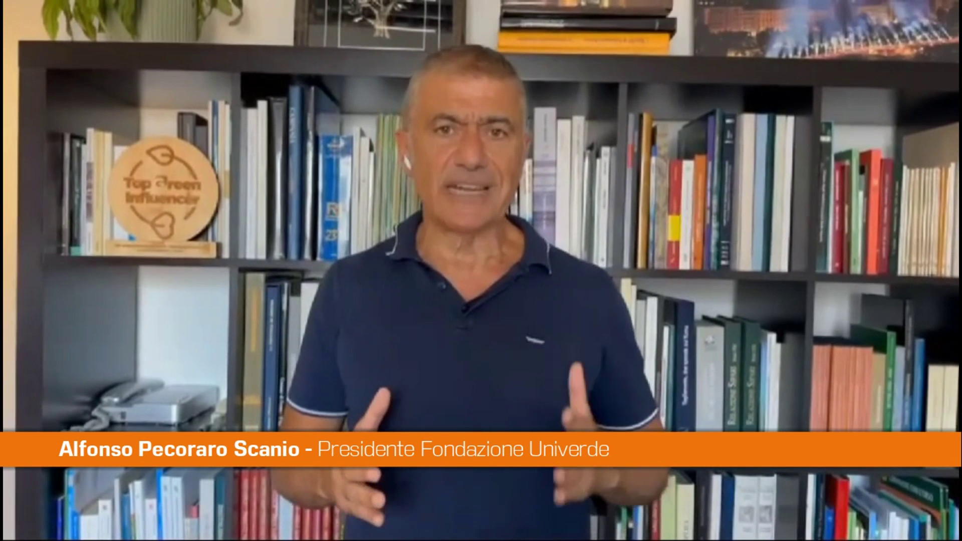 Pecoraro Scanio “Serve un commissario per l’emergenza mucillagine”