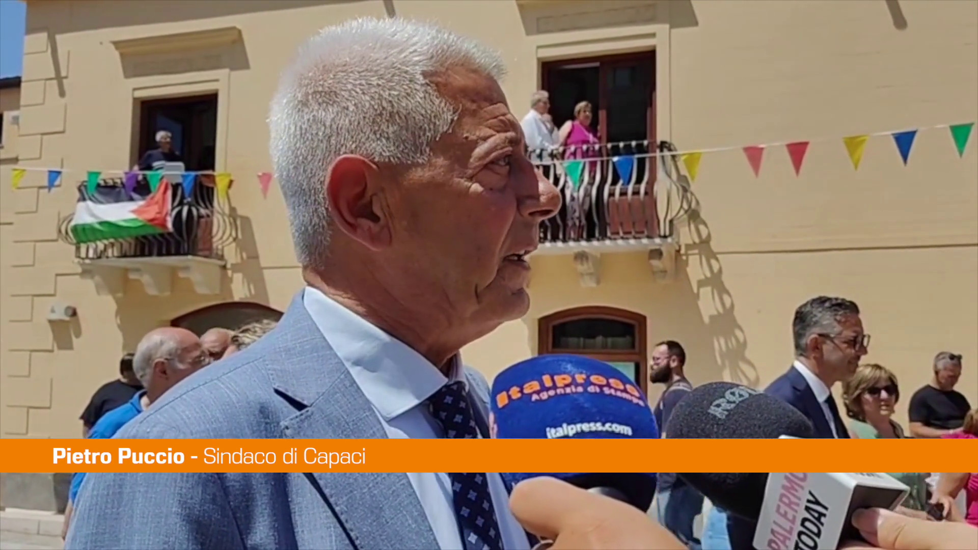 A Capaci i funerali di Simona Cinà, il sindaco 