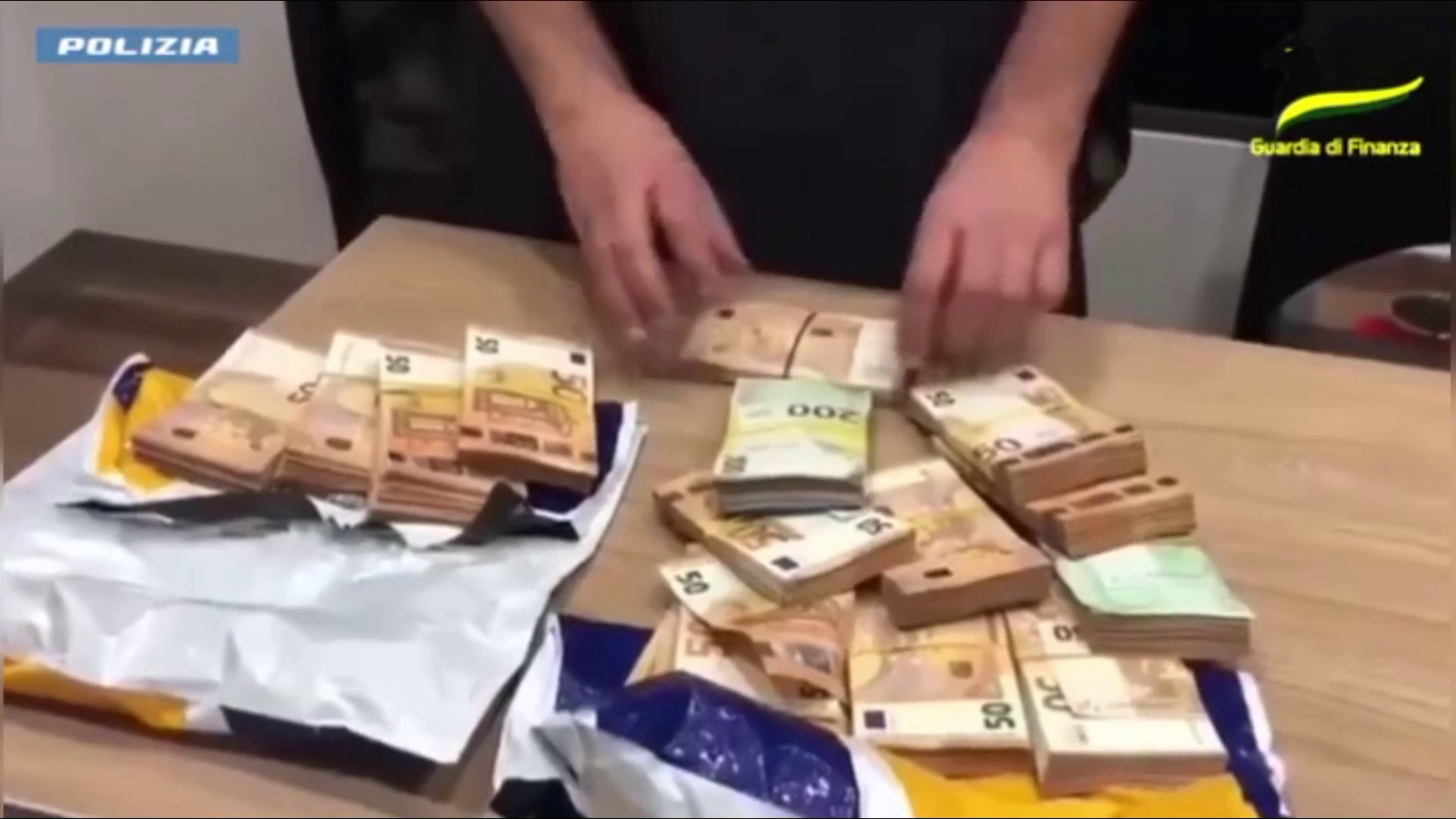 Frodi iva e riciclaggio, 11 arresti tra Palermo e Milano