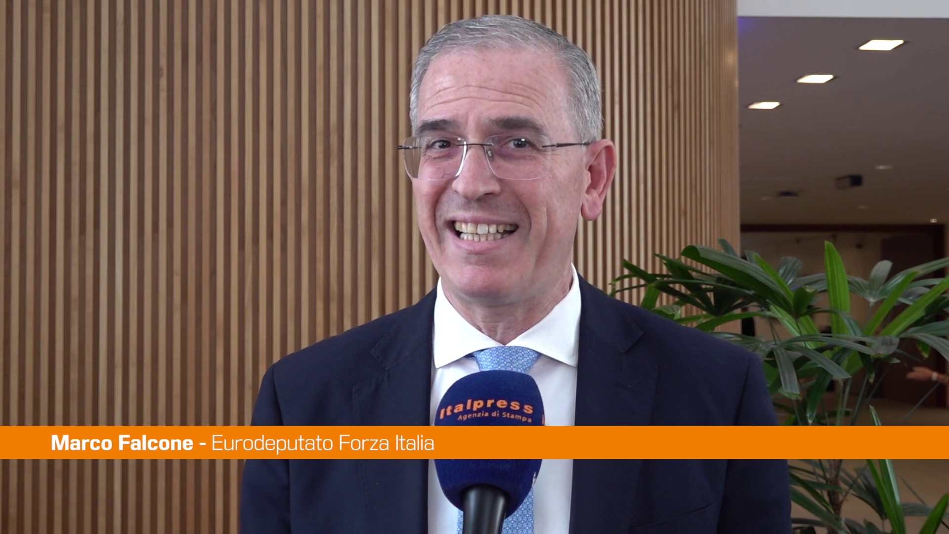Ue-Usa, Falcone 