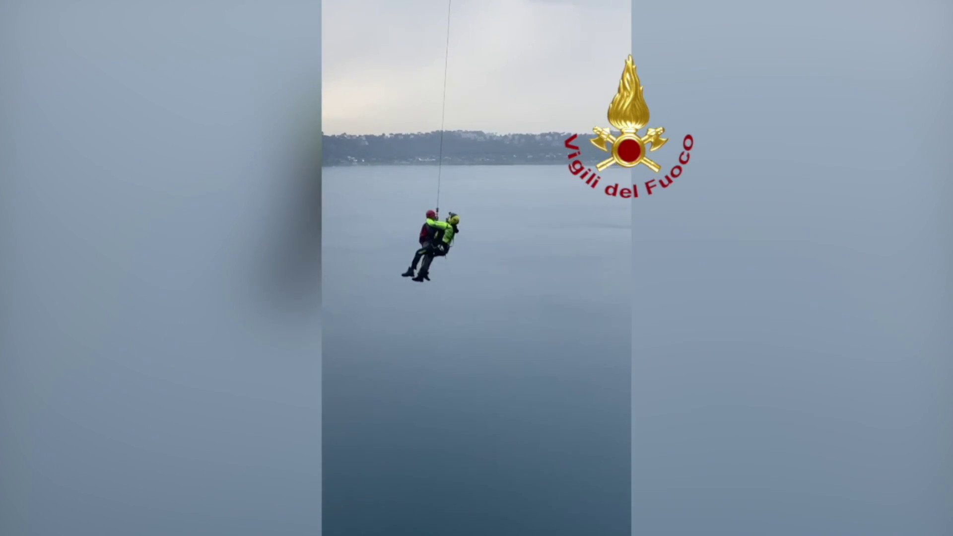 Soccorsi con l'elicottero 2 turisti dispersi zona boscosa Lago Albano