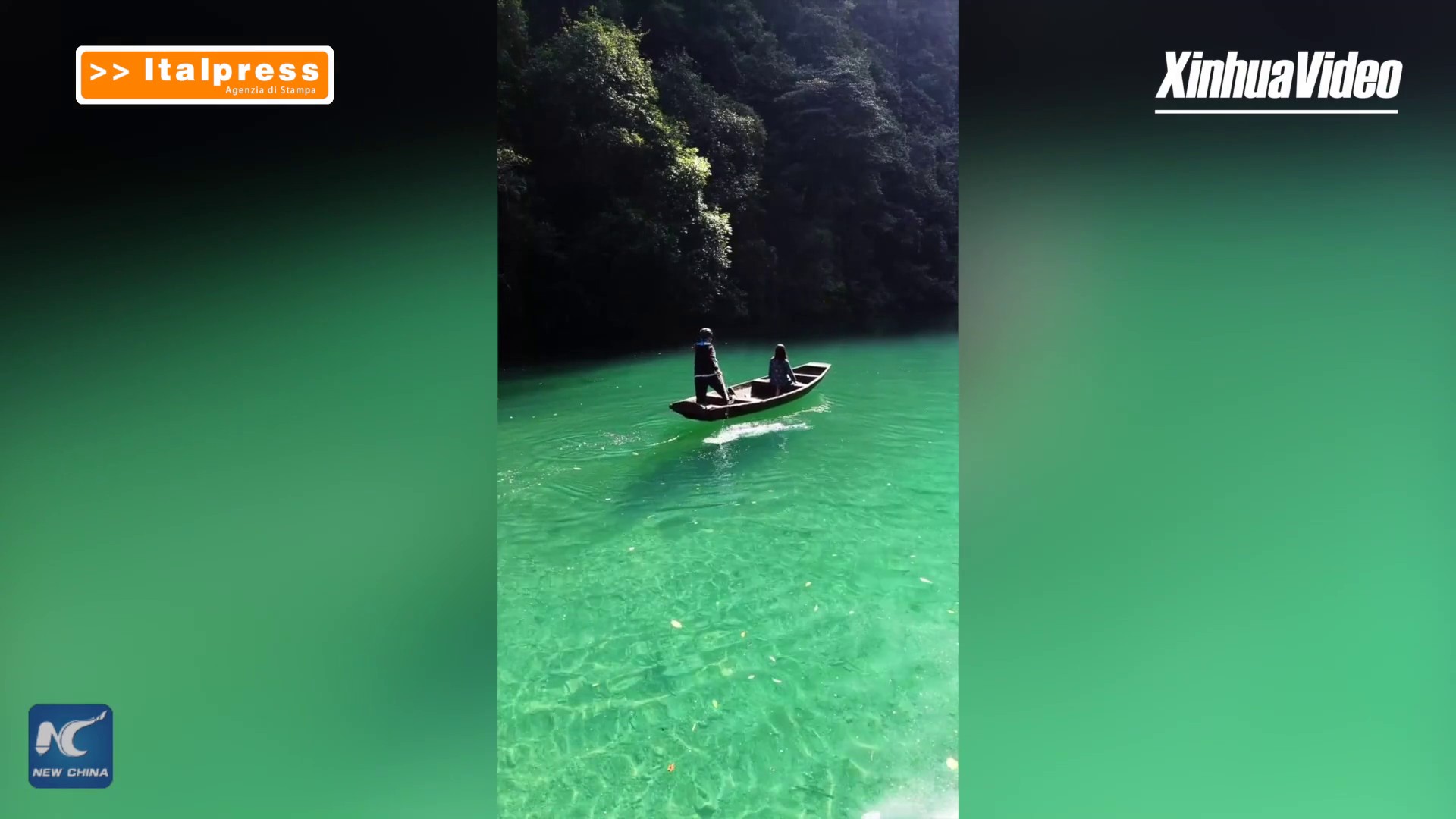 Cina, Canyon Pingshan, gemma nascosta dove barche sembrano galleggiare in aria
