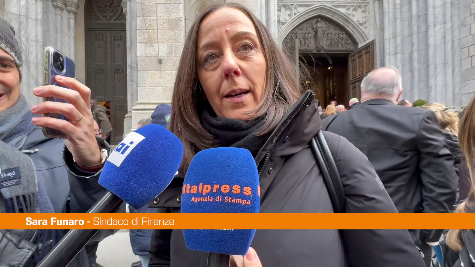 A New York funerali di Rocco Commisso, Funaro 