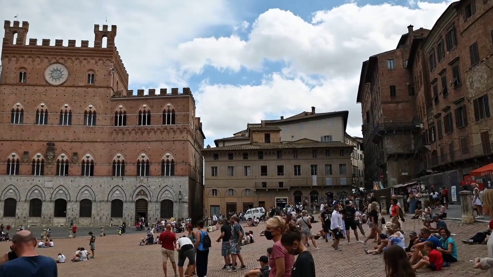 Inflazione turistica in aumento a luglio