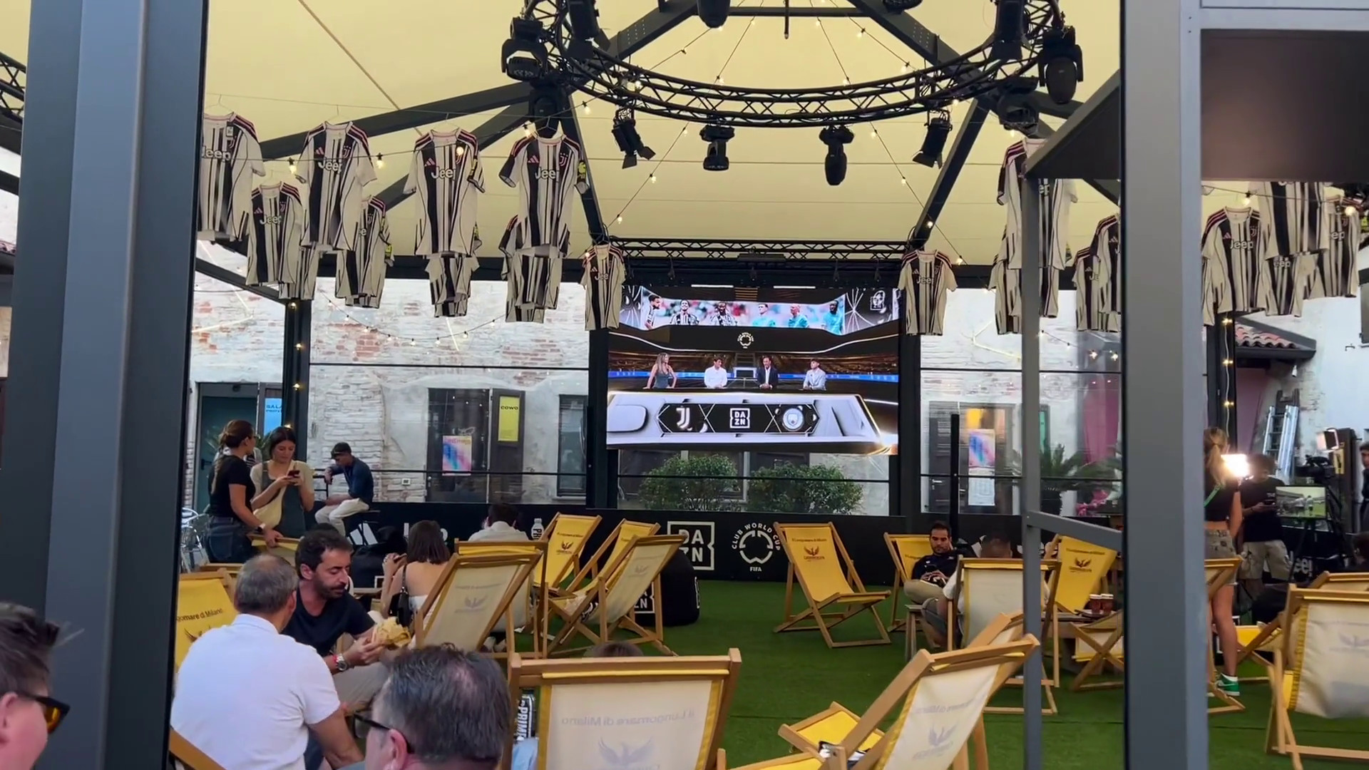 Dazn e i Watch Party, Giaccherini 