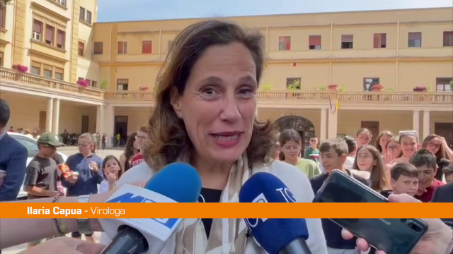 Palermo premia la virologa Ilaria Capua