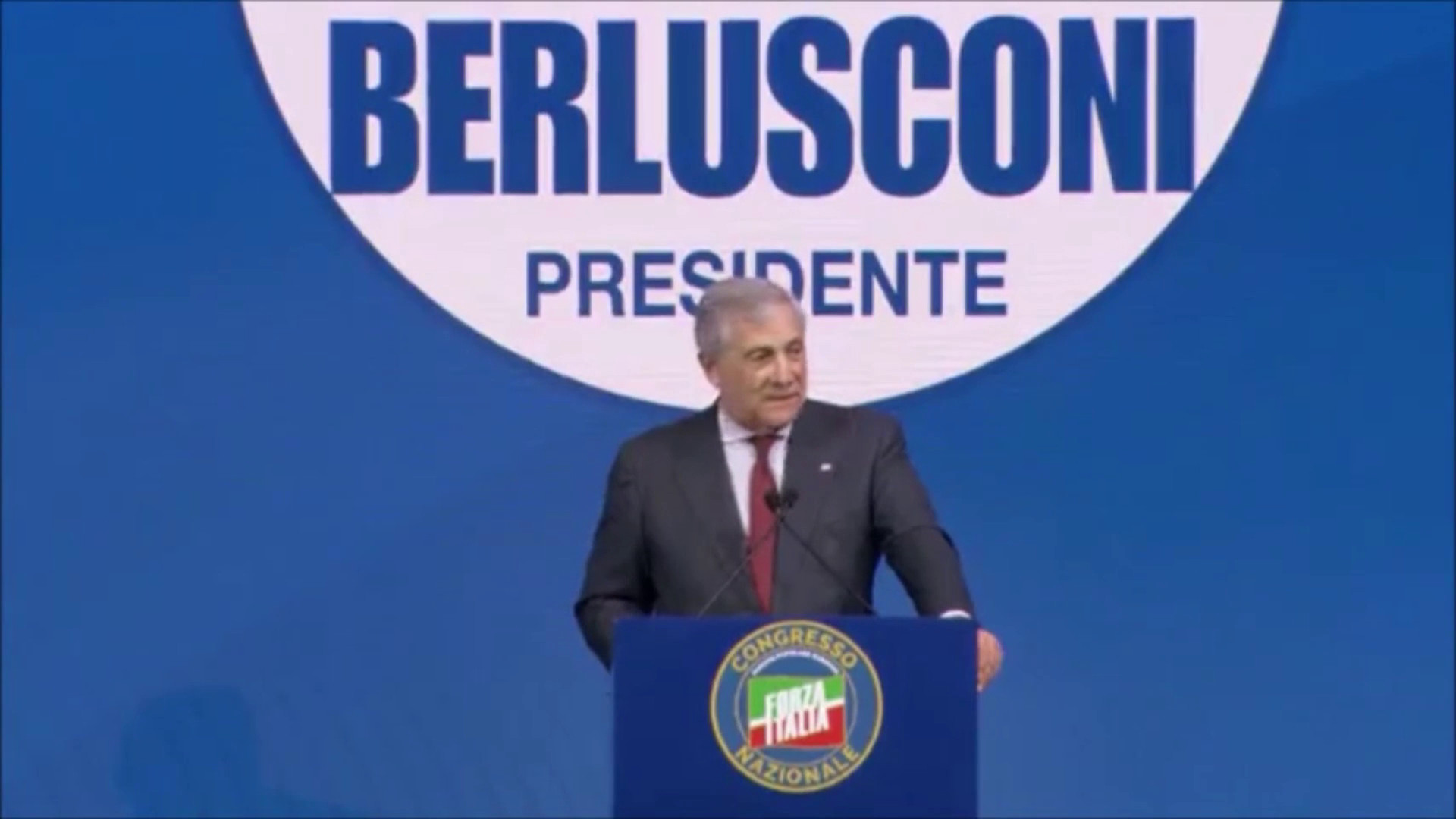 Forza Italia, Tajani eletto segretario