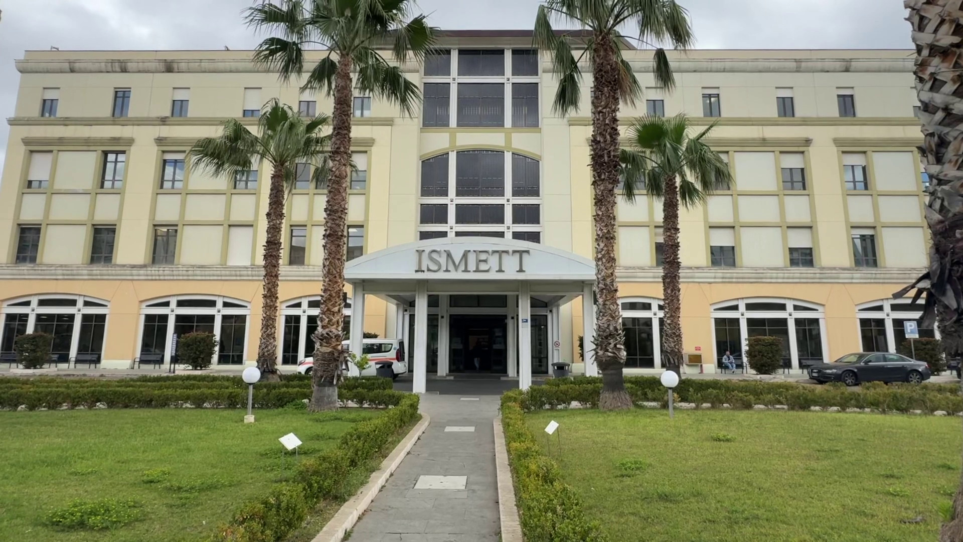 All'Ismett tre parti in stand by ECMO