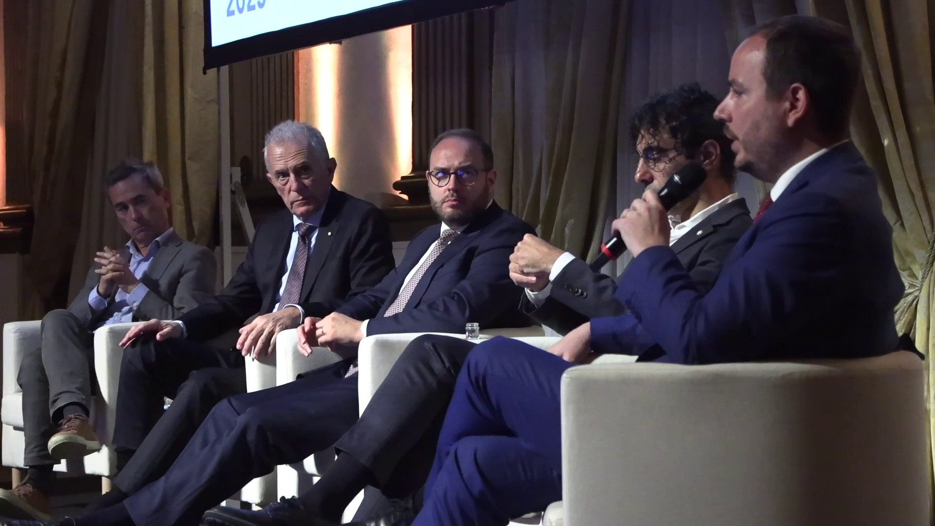 Conou, 100% raccolta di oli minerali usati e 98% rigenerazione