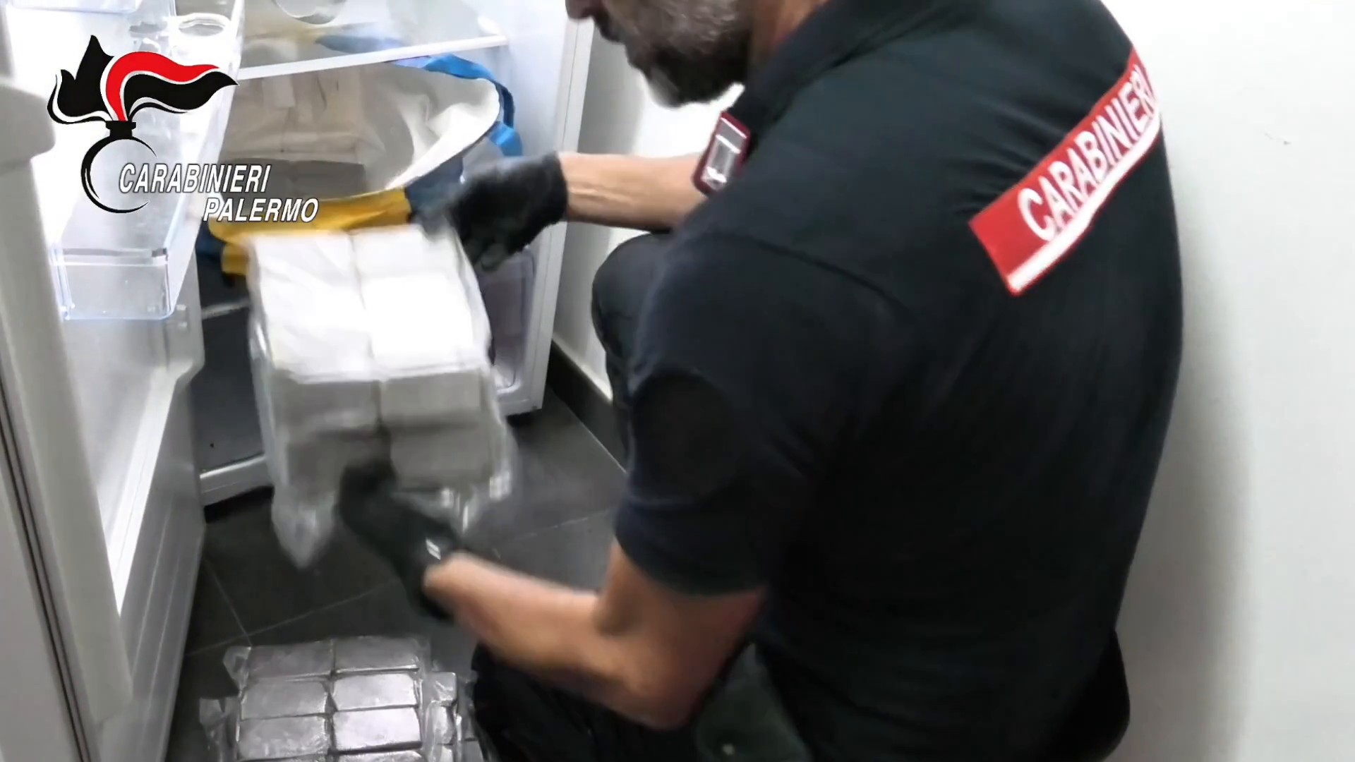 Maxi sequestro allo Zen 2 di Palermo, arrestati marito e moglie