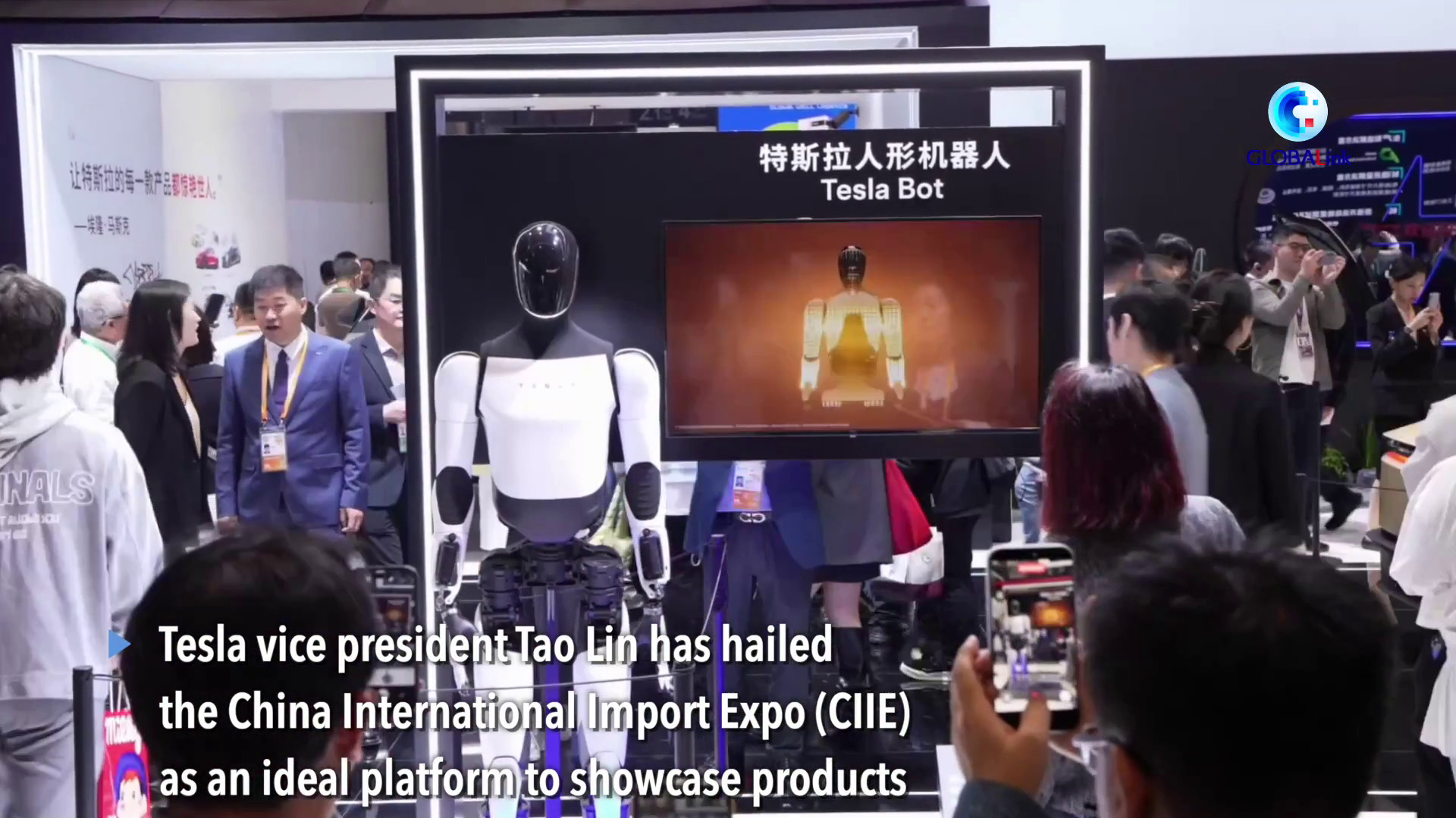 Cina: vicepresidente Tesla, CIIE è piattaforma ideale per presentare prodotti