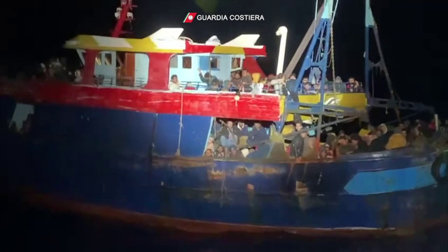 Guardia Costiera soccorre 573 migranti in area Ionica