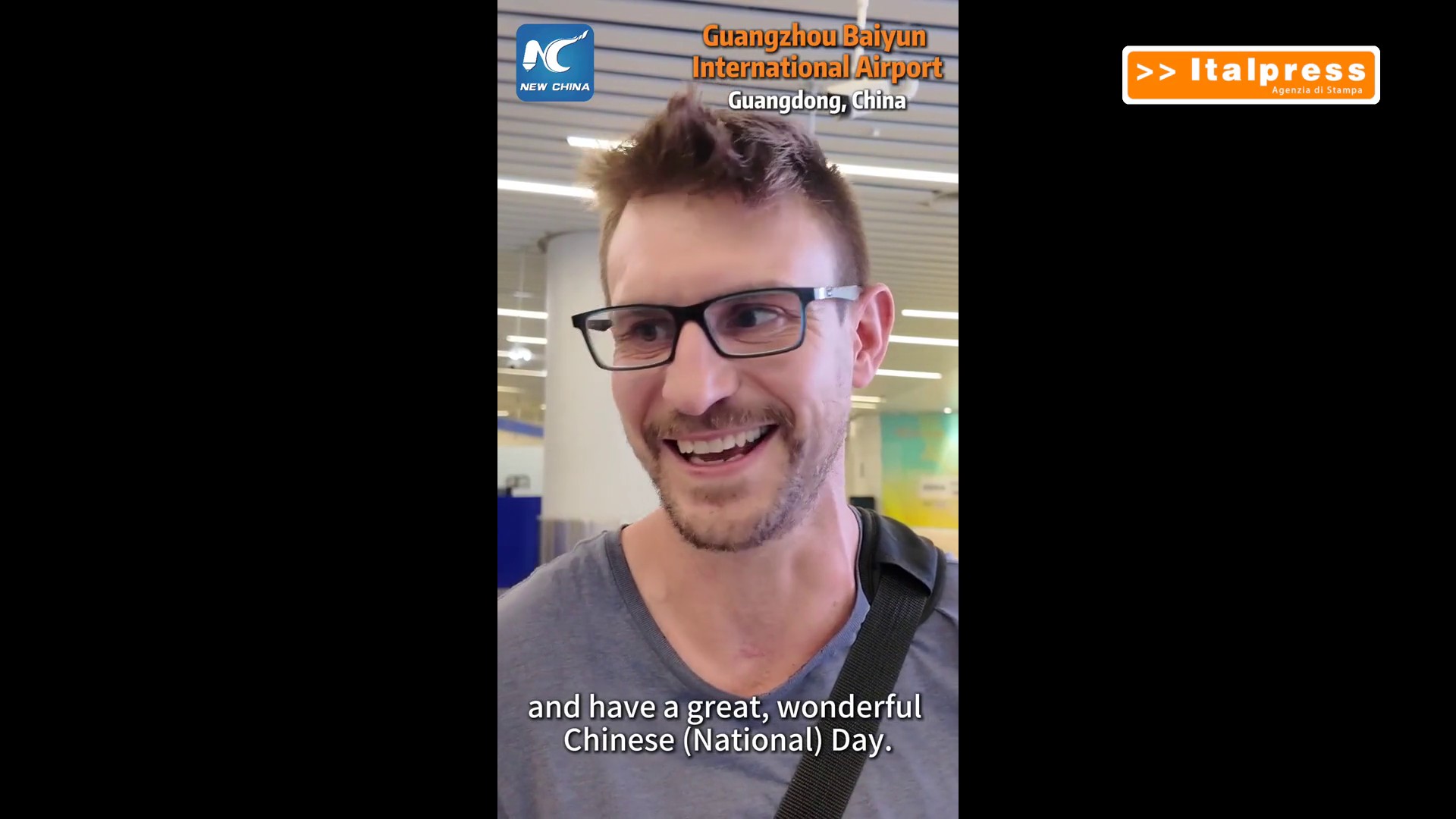 Cina, gli auguri dei viaggiatori stranieri per la Festa nazionale