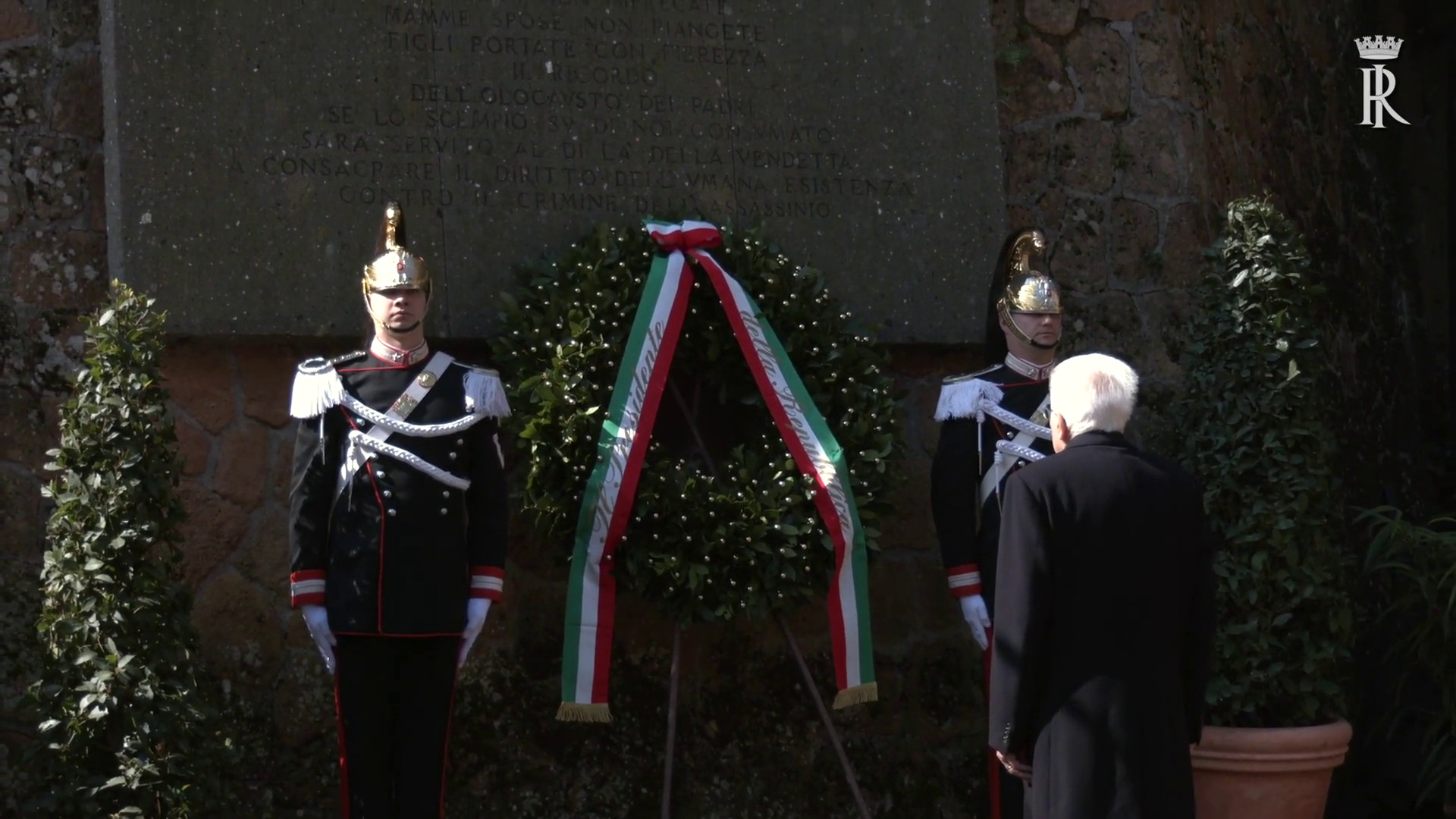 Mattarella alle Fosse Ardeatine per l'80° anniversario dell'eccidio