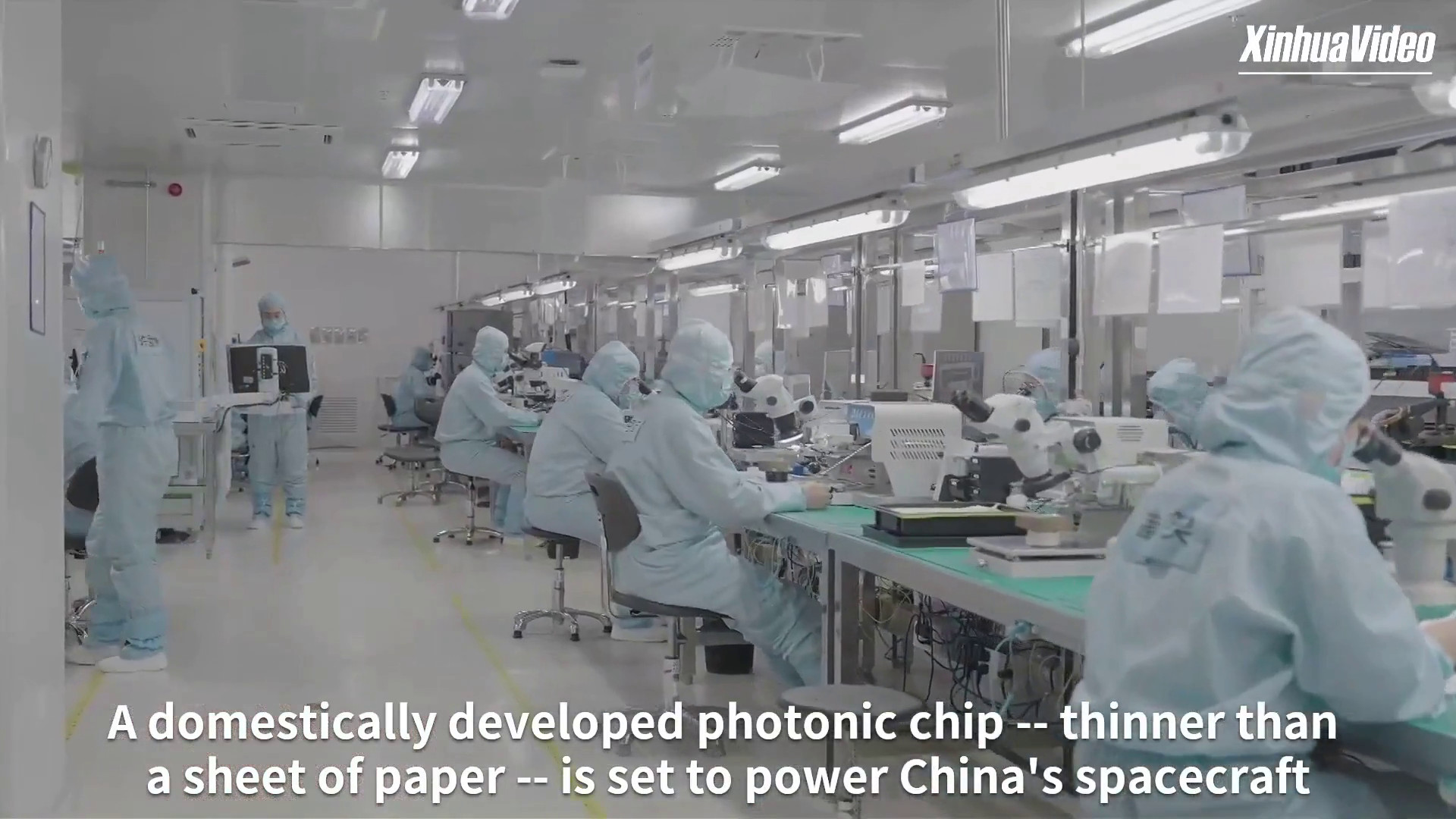 Cina, sviluppato un chip fotonico più sottile della carta