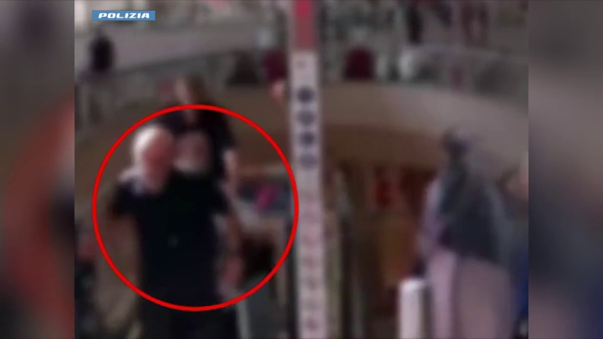 Milano, derubano viaggiatore in Stazione Centrale, tre arresti