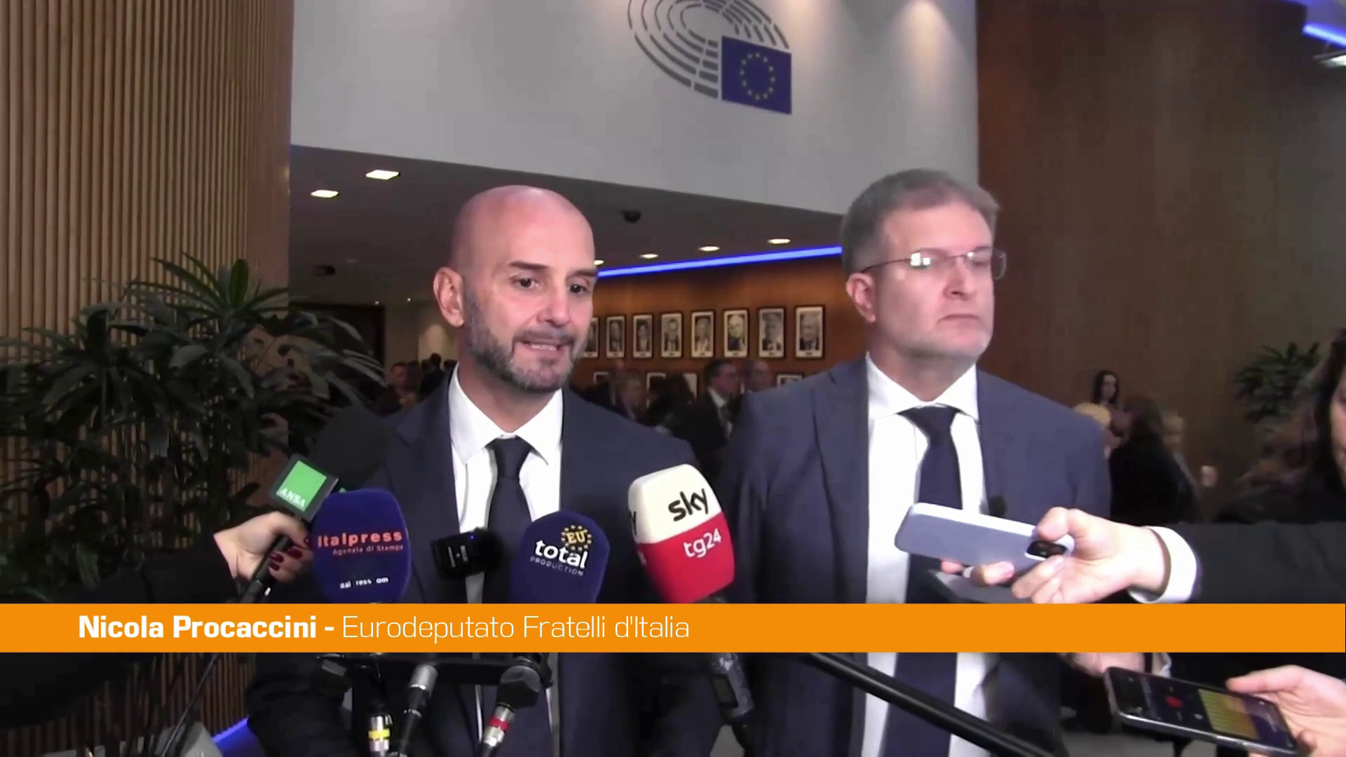 Ue, Procaccini “Grazie al centrodestra sta tornando il buon senso” Ue, Procaccini "Grazie al centrodestra sta tornando il buon senso"