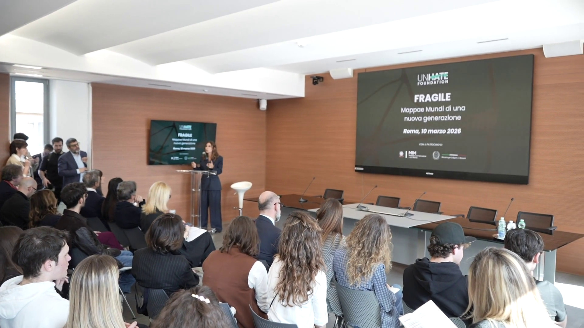 Ricerca Fondazione Unhate, un giovane su 4 è 