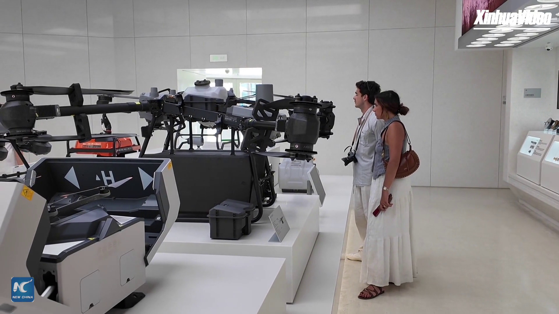 Cina: prodotti tecnologici sempre più popolari tra i turisti internazionali