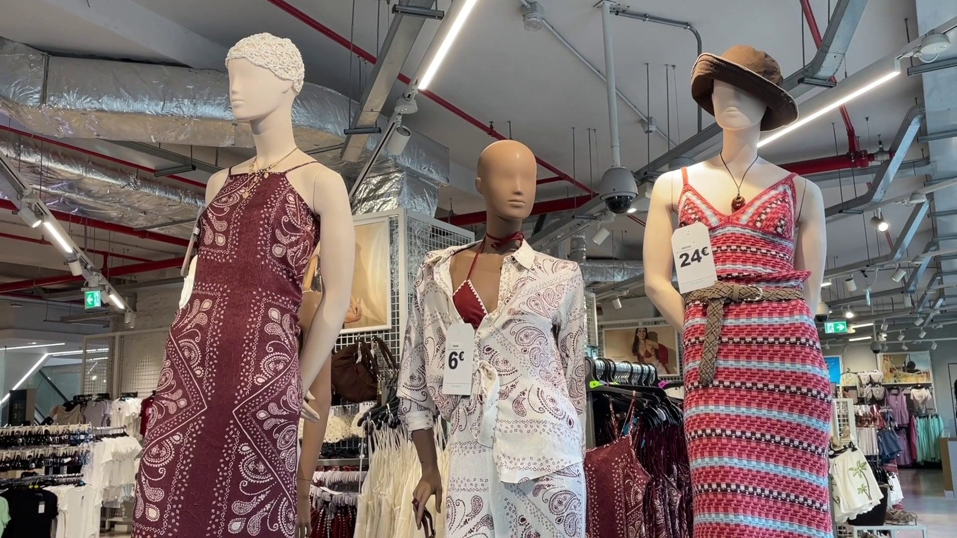 Primark celebra 10 anni in Italia, investimento di 22 mln per 3 nuovi negozi