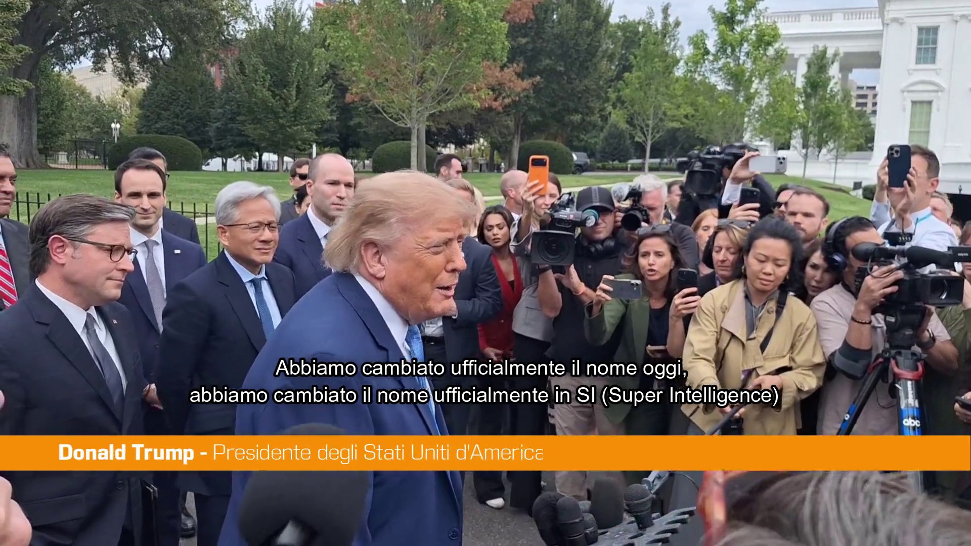 IA, Trump “Abbiamo cambiato ufficialmente il nome in Super Intelligence”