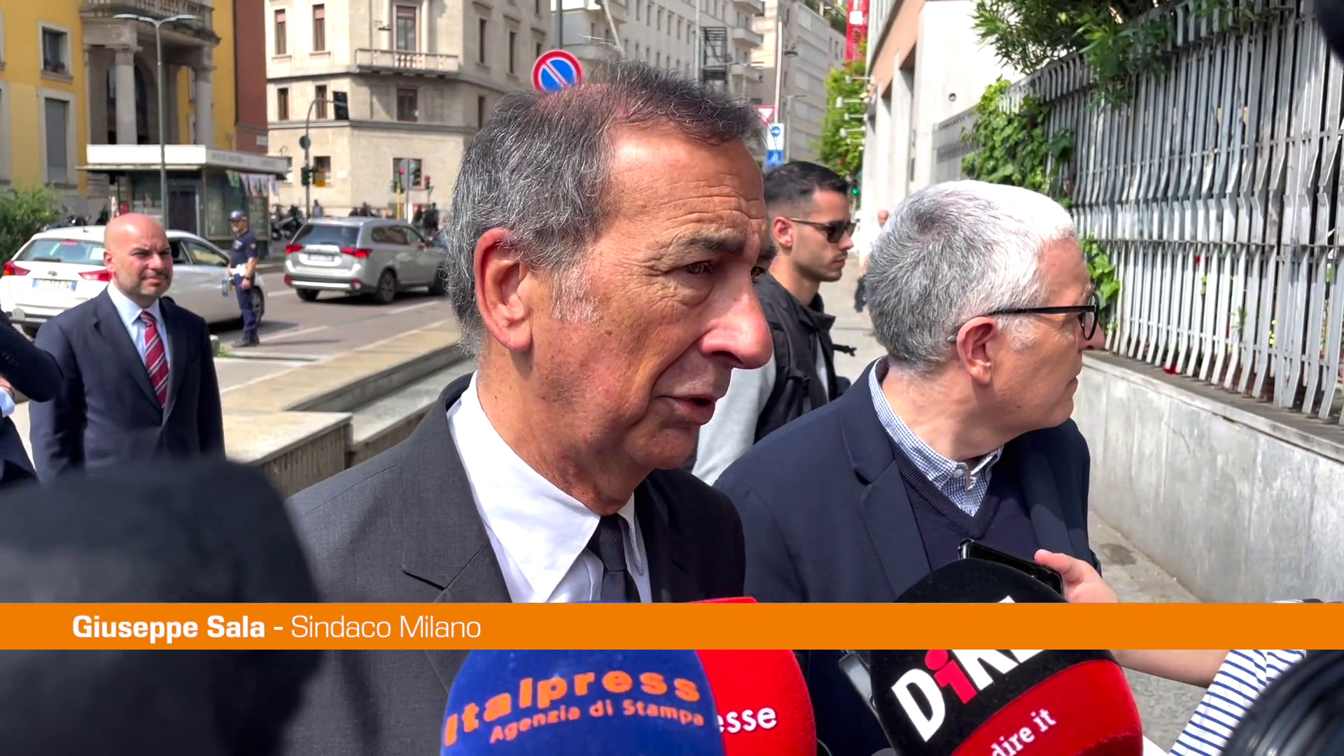 Milano, Picchiata da Vigili. Sala 