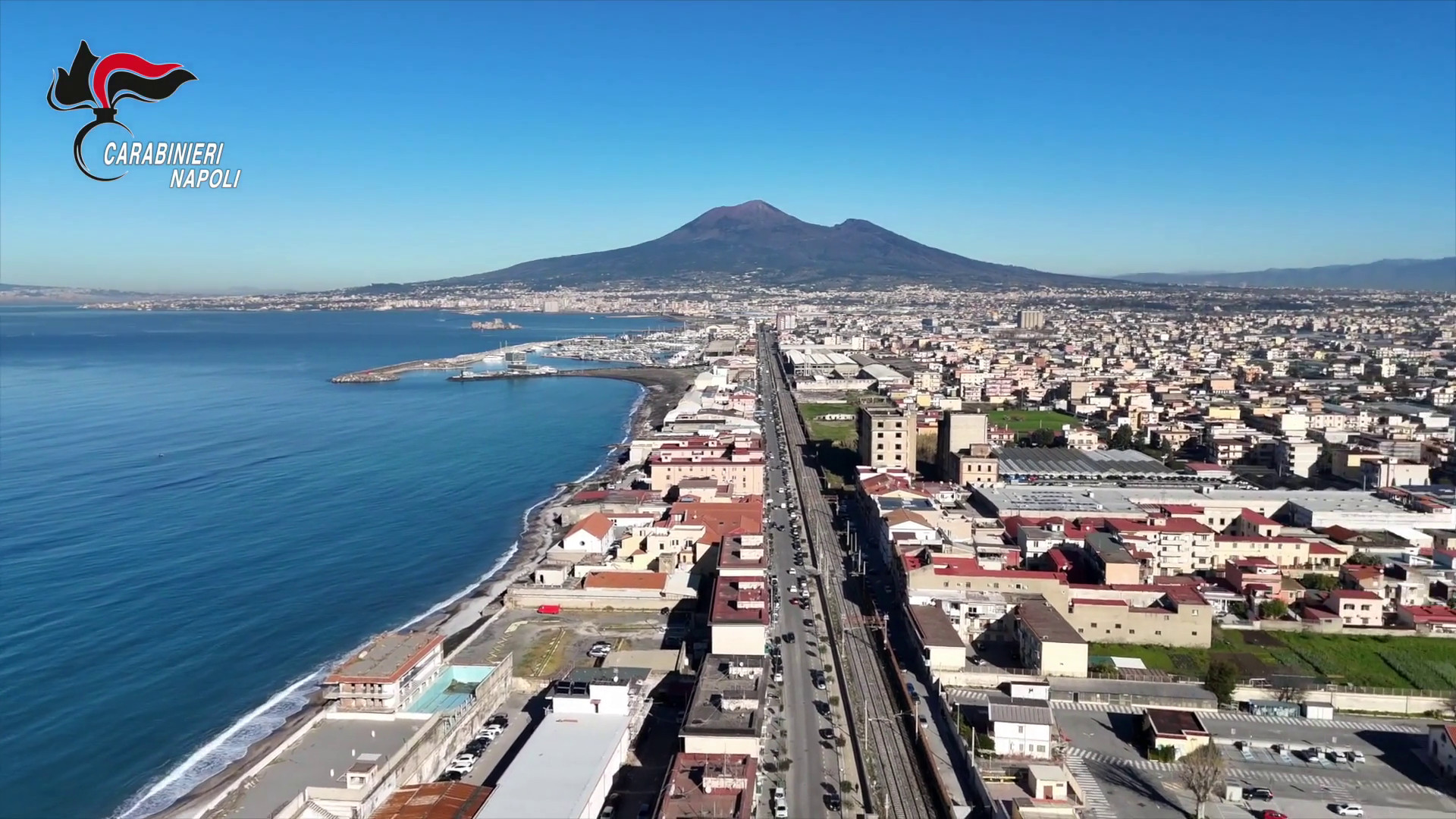 Castellammare, 14enne in difficoltà emotiva al telefono: carabiniere lo salva
