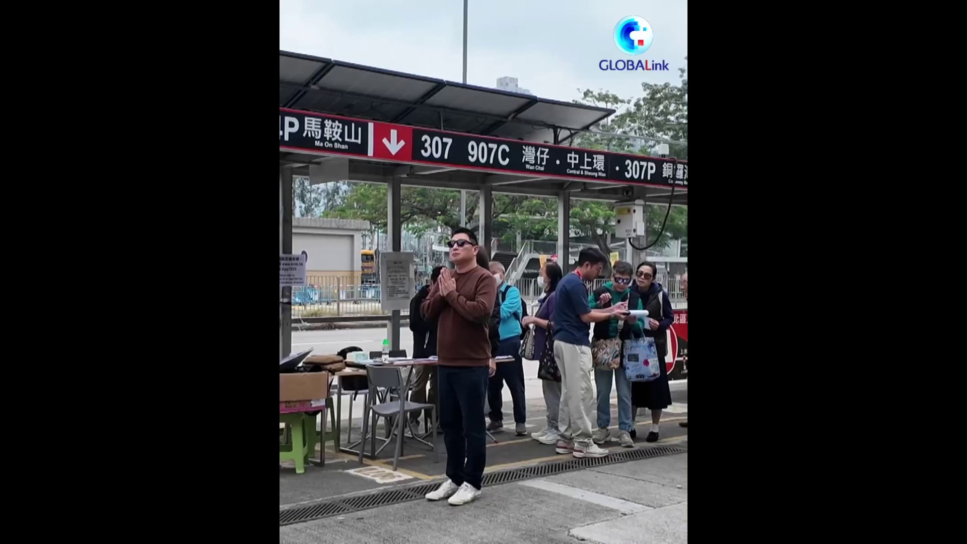 Hong Kong: l’arrivo degli aiuti per complesso residenziale colpito da incendio