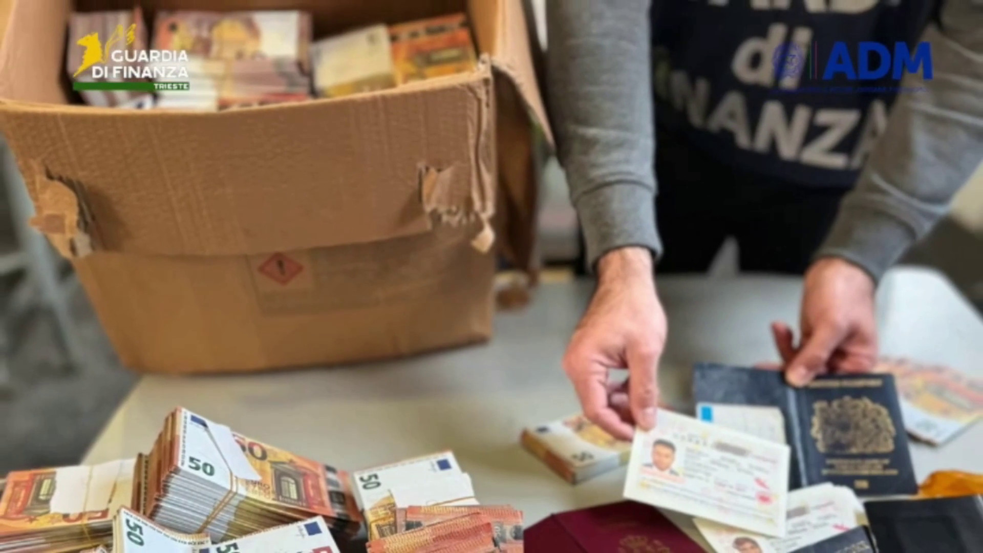 Maxi sequestro di 1,17 milioni di euro falsi e documenti contraffatti a Trieste