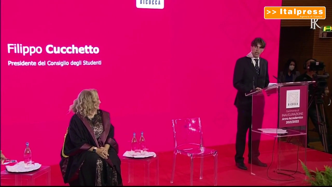 Mattarella a Milano Bicocca “È l’ora di modernizzare il paese”