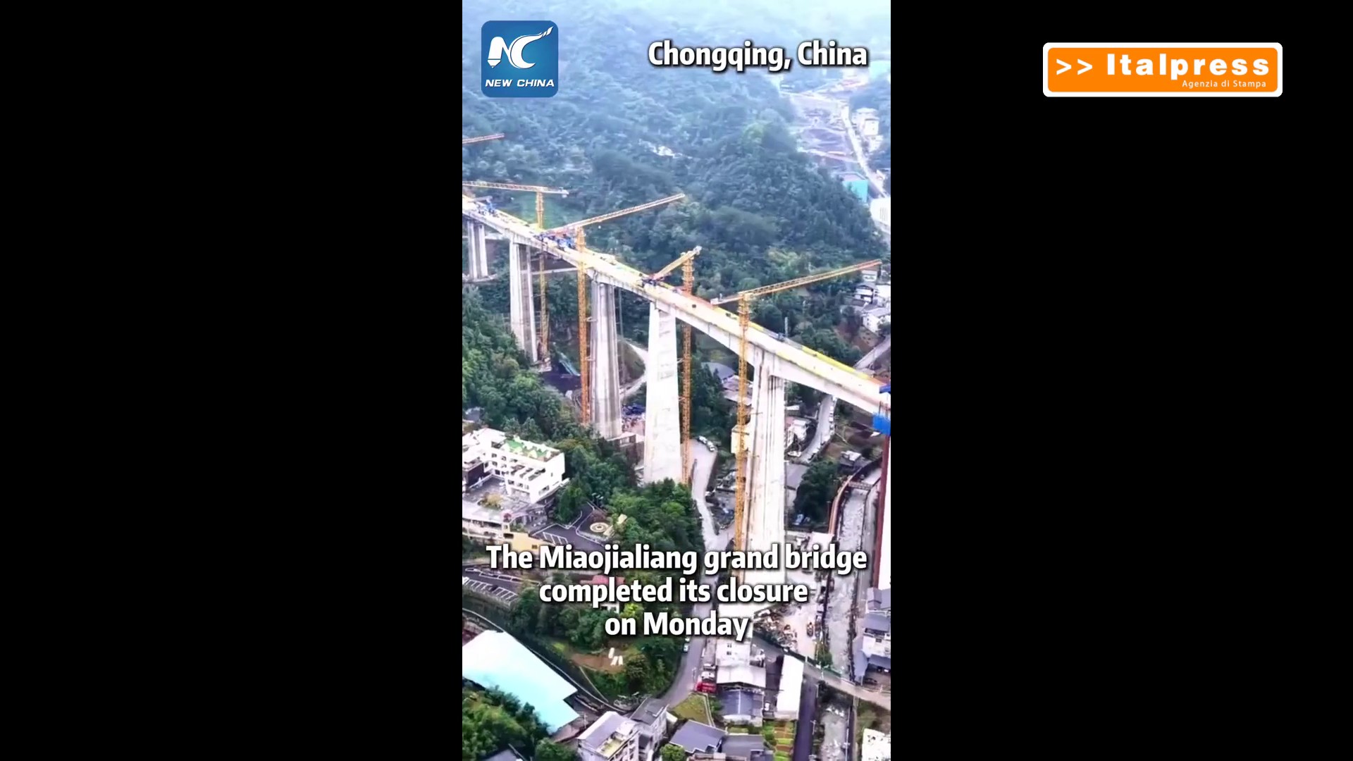 Cina, completata la chiusura del ponte ferroviario ad alta velocità a Chongqing