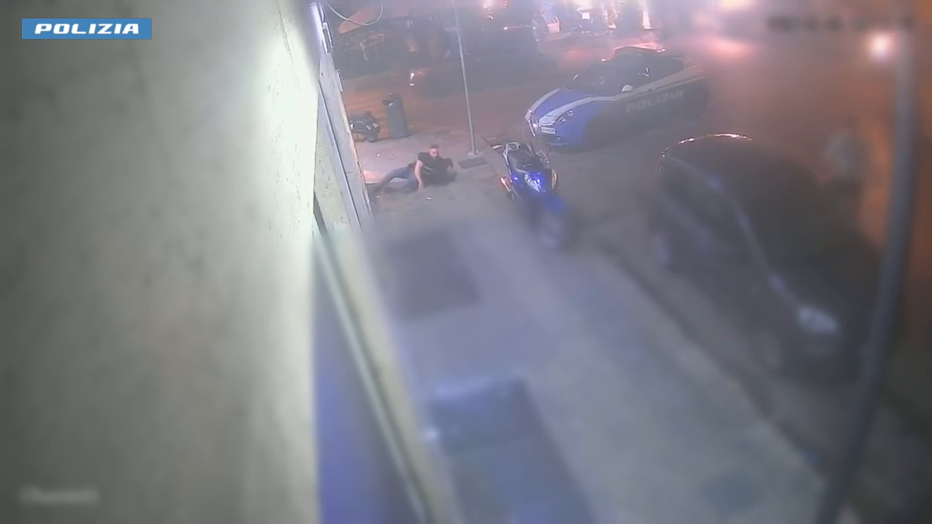 Rapina con l'ascia in un centro scommesse di Palermo, arrestati due giovani