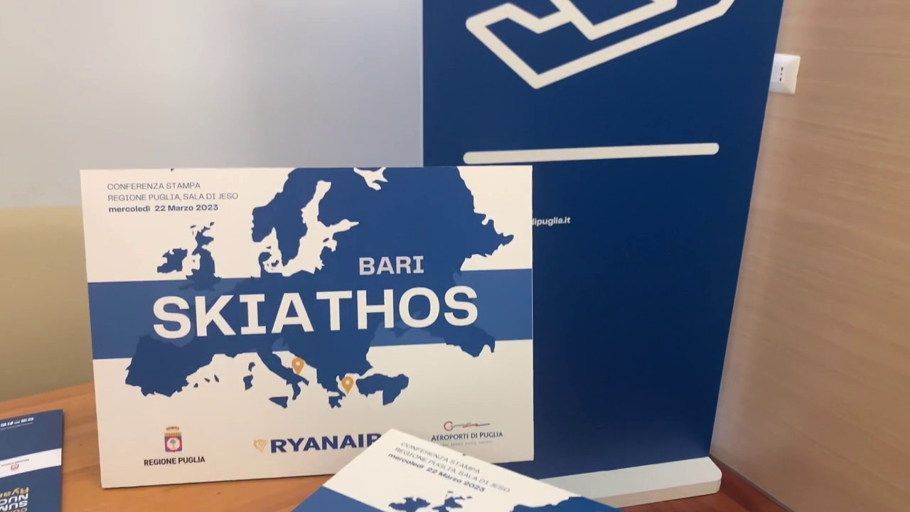 Puglia, Emiliano “Successo turistico merito in gran parte di Ryanair”